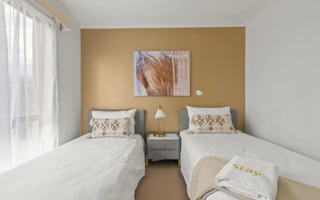 StayAU Stunning 4BRHouse Berwick - photo 4