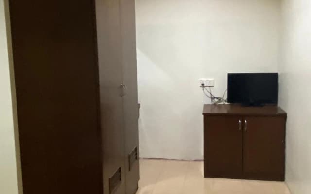 Hotel O Gold Hill Hotel - photo 4