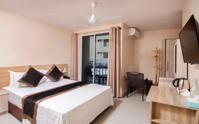 Triton Beach Hotel & Spa - photo 5