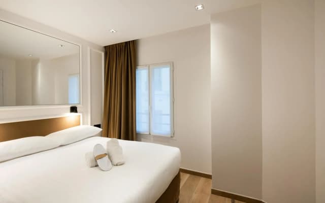 Hotel au Coeur de Republique - photo 2