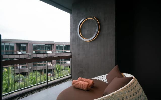 Saturdays Residence by Sure - photo 4