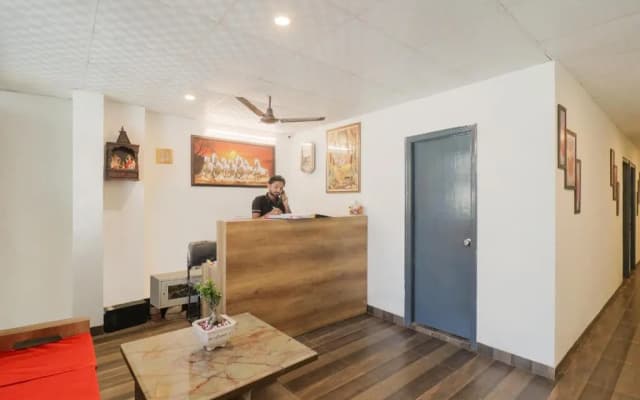 Ramada Inn by OYO Rooms - photo 2