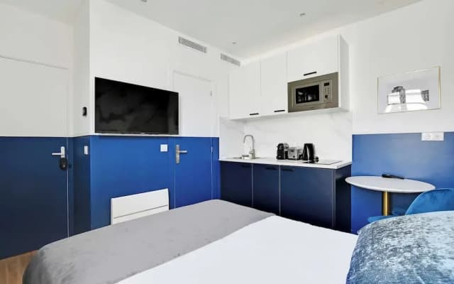 Modern Sutdio for 2 With A/C - Near Montmartre - photo 2