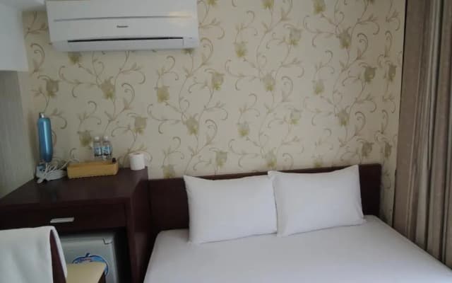 Alupoint Hotel - photo 4