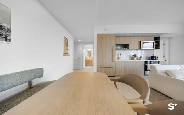 City Luxe Retreat Modern 2-BR - photo 5