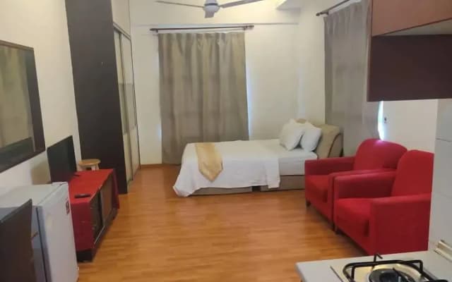 Maytower Service Studio Apartment - photo 3