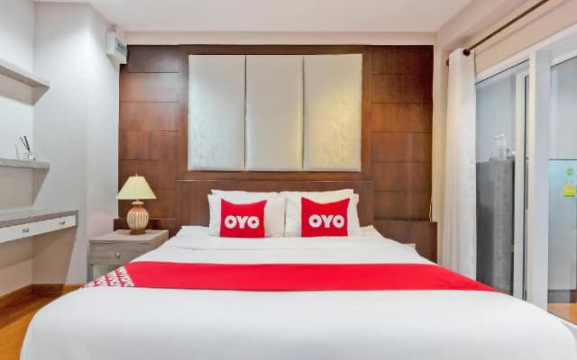 OYO 995 Blue Cafe Apartment - photo 5