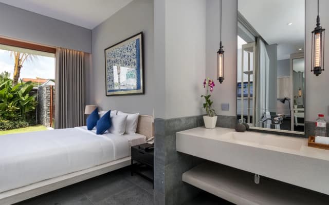 Amarin Seminyak - photo 5