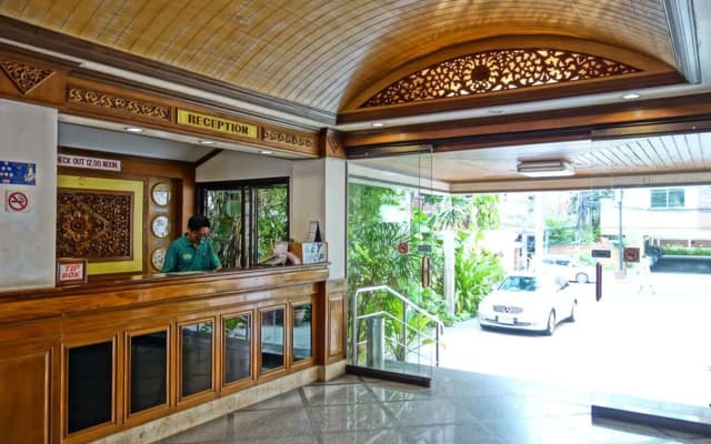 LEK Jomtien Hotel - photo 2