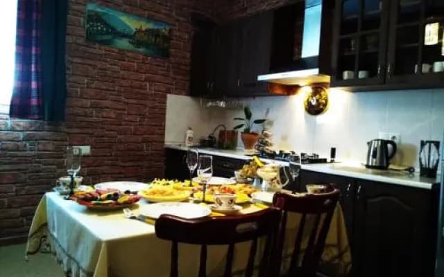 Safehouse Guest House - photo 2