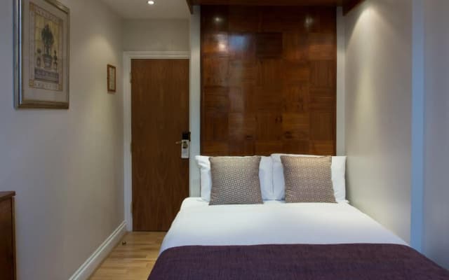 Garden View Hotel - photo 4