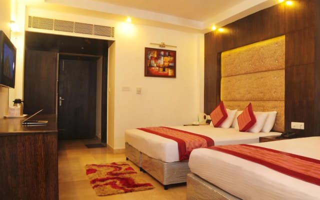 OYO 2202 Hotel City Heights - photo 4