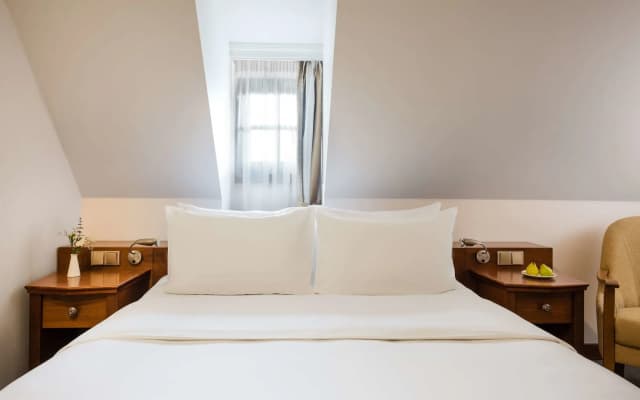 Lindner Hotel Prague Castle, part of JdV by Hyatt - photo 4