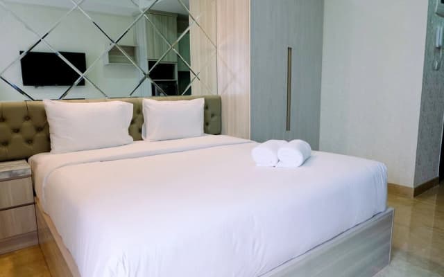 Exclusive Studio Menteng Park Apartment - photo 3