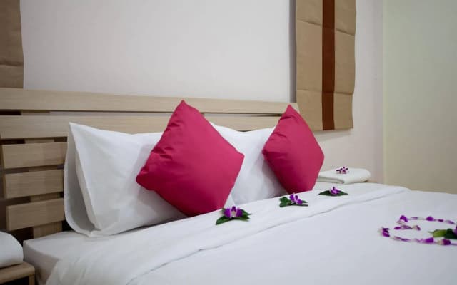 Lucky Lek Resort - photo 2