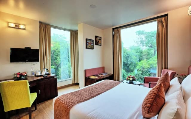 RoseMallow Hotel New Delhi - photo 5