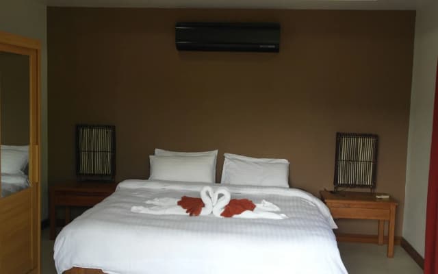 NB Villa Celina - photo 3