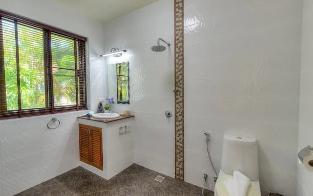 Seaview Tropical 3BR Pool Villa - photo 4
