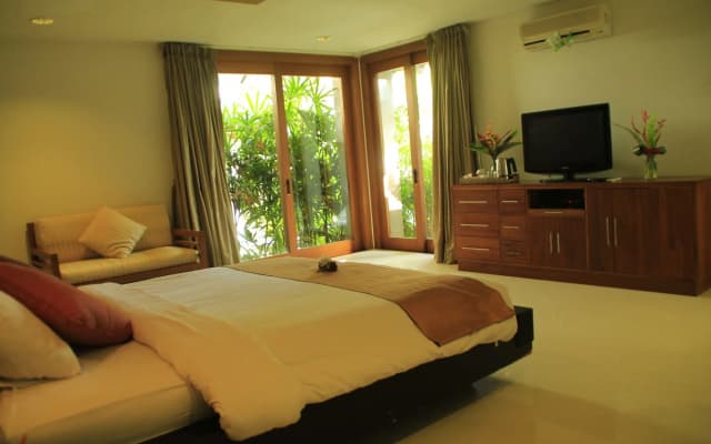 Villa Hening Boutique Hotel - photo 3