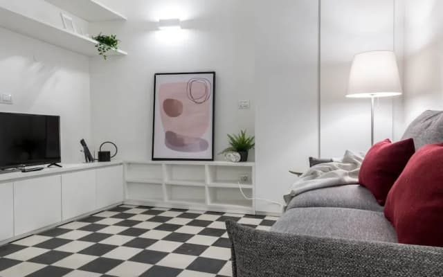 JOIVY Superb Studio For 2, 10Mins From Duomo - photo 3