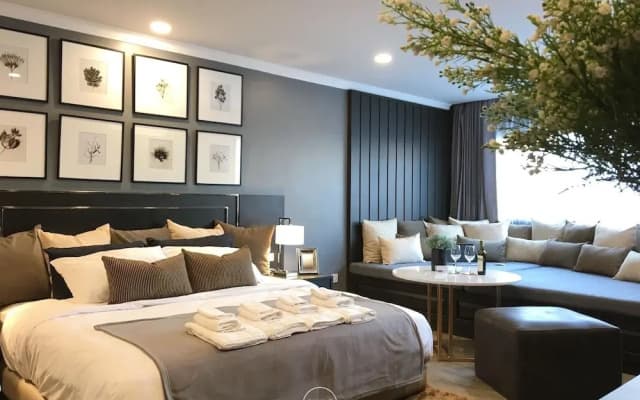 Stay in Style The Heart of Nimman R306AB - photo 2