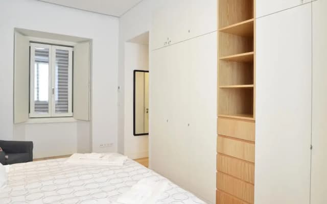Urban Chic Apartment - photo 2