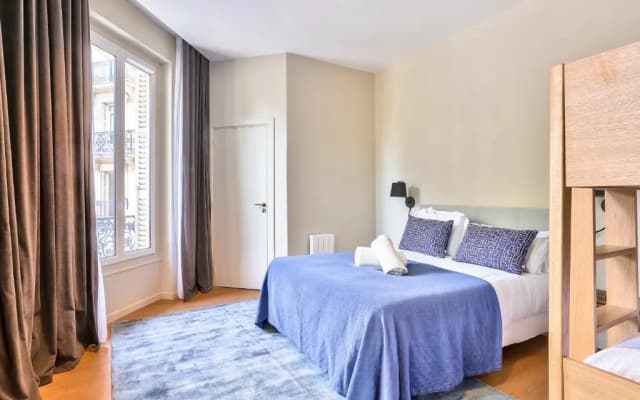119 - Urban Spacious Apartment Sebastopol - photo 4