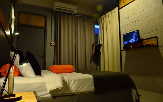 SleepClub Hostel - photo 2