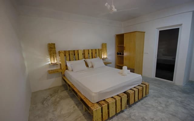 Island Break - photo 2
