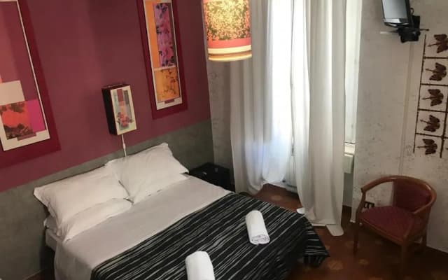 Roma Room Hotel - photo 2