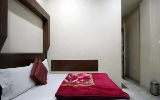 Hotel Dolphin Dx - photo 3