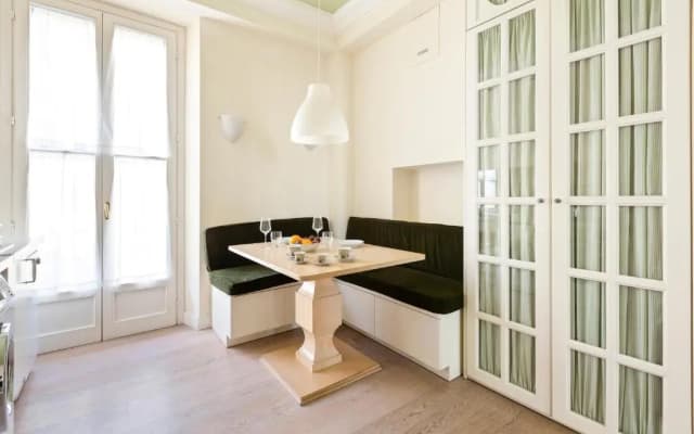 Corso Vercelli Elegant Apartment - photo 2