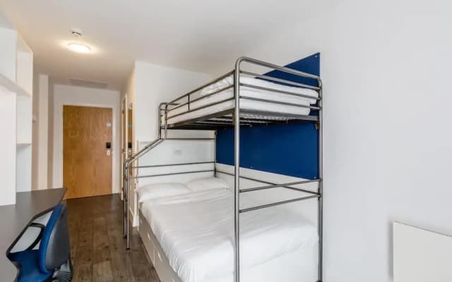 Destiny Student Holyrood - Campus Accommodation - photo 4