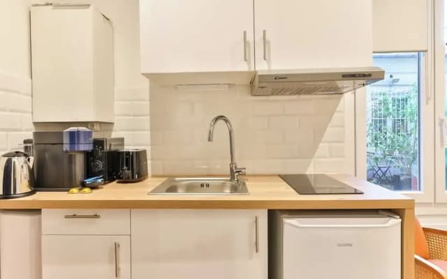 Modern Deluxe Studio in the Heart of Paris - photo 4