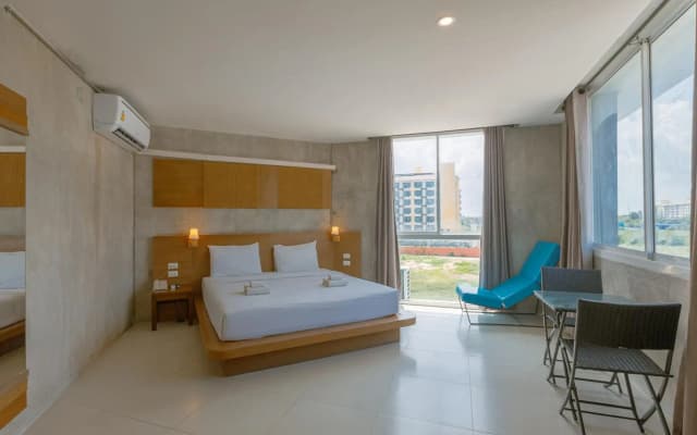 B2 Jomtien Pattaya Boutique & Budget Hotel - photo 5