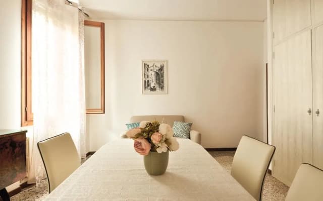 Elegant Rialto Residence - photo 3