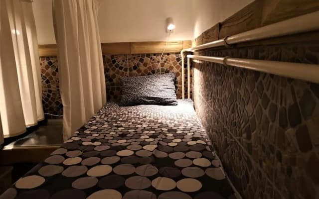 Locomotive Light Hostel  Apartments - photo 4