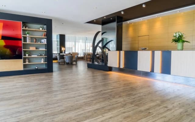 AC Hotel Madrid Feria by Marriott - photo 2