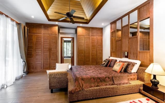 Champagne Pool Villa - photo 2