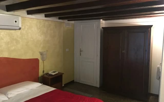 Al Palazzo Lion Morosini - photo 4