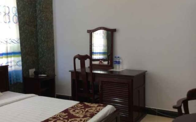 Thi Long Phung 1 Hotel - photo 4