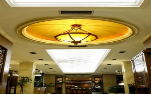 Hotel Kaisar - photo 2