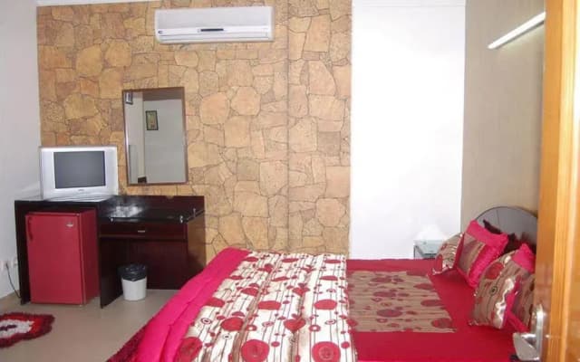 Hotel Ashoka International - photo 4