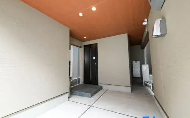 IWA House 1 - photo 5
