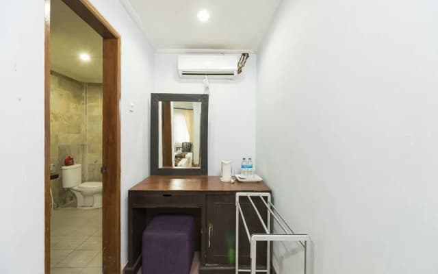 RedDoorz @ Sanur - photo 3