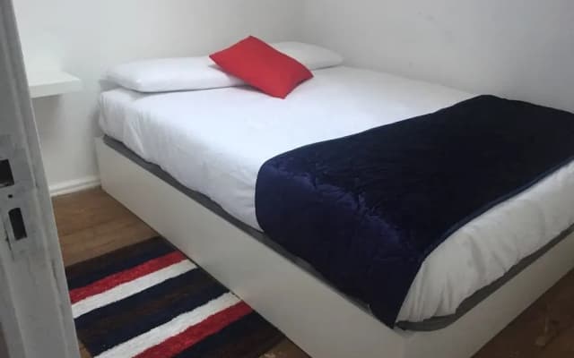 Royalty Hostel - photo 4