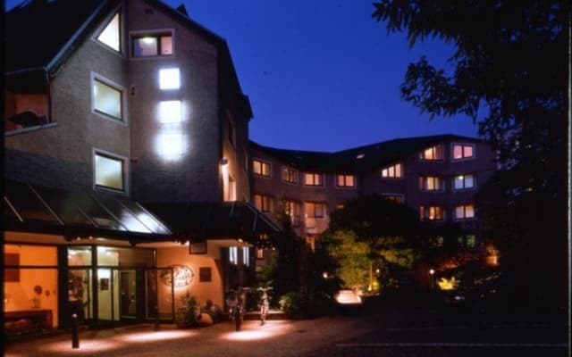 Hotel Rheinsberg am See - photo 2