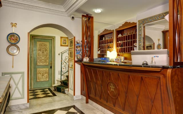 Hotel Amalfi - photo 2