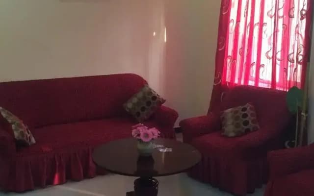 Merlin Guesthouse - photo 3