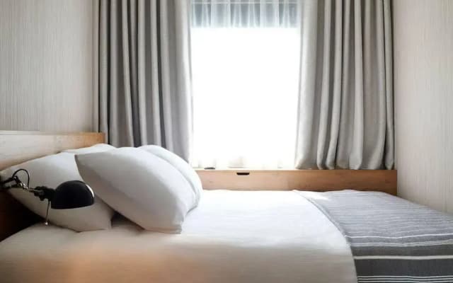The Good Hotel Amsterdam - photo 2